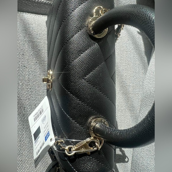 NEW!!! Authentic CHANEL Coco Handle - Picture 6 of 13
